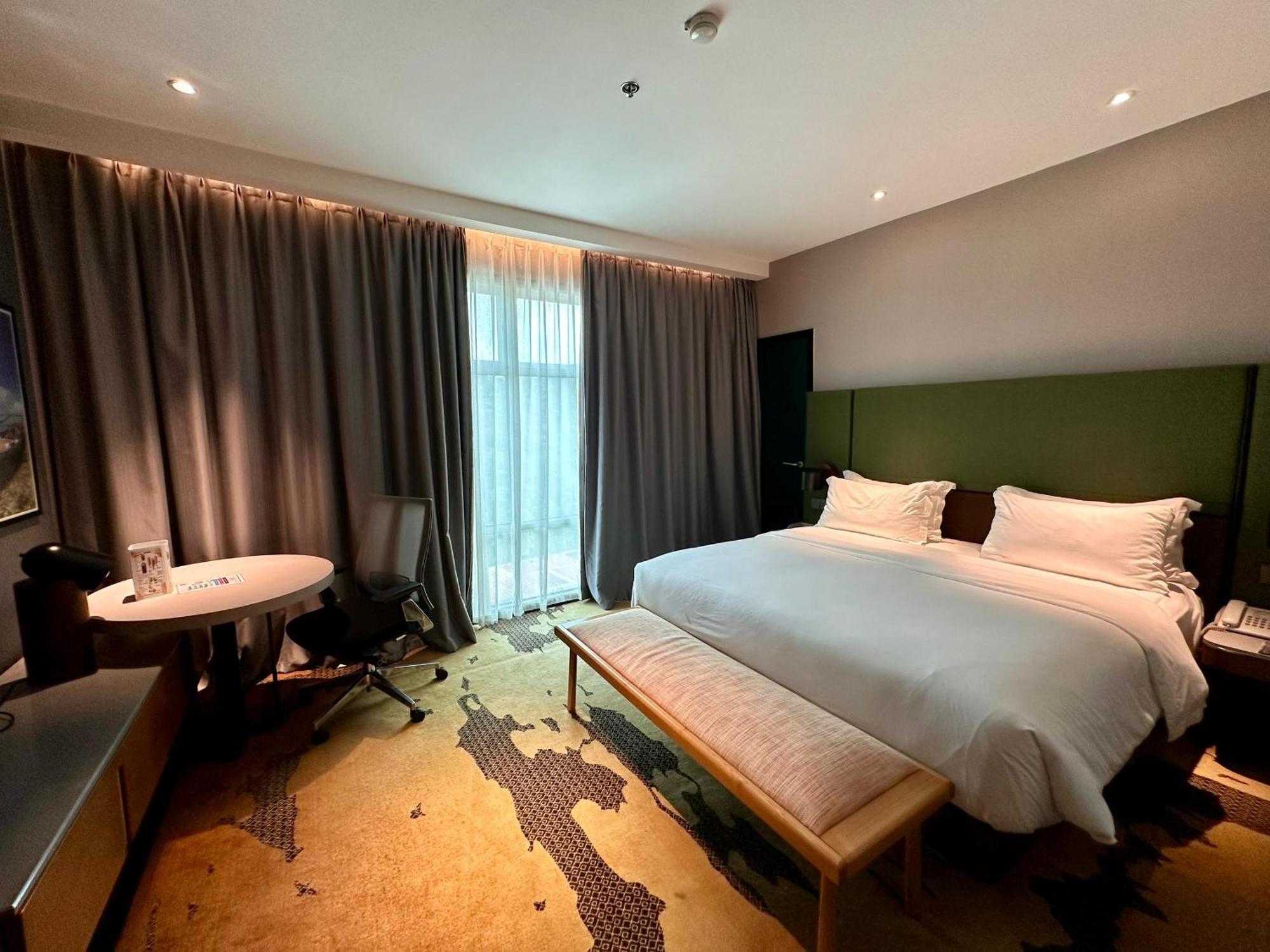 King Park Hotel Kota Kinabalu Exterior photo